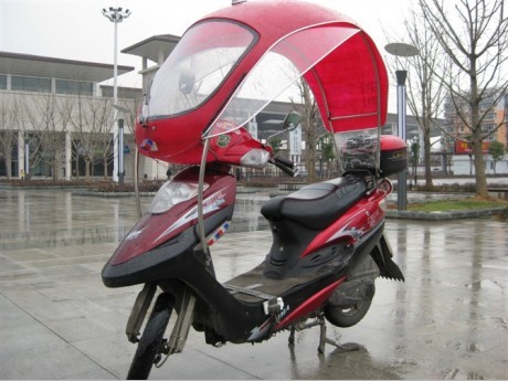 電動(dòng)車(chē)遮陽(yáng)棚